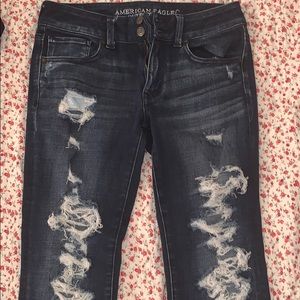 American Eagle artist crop capris
